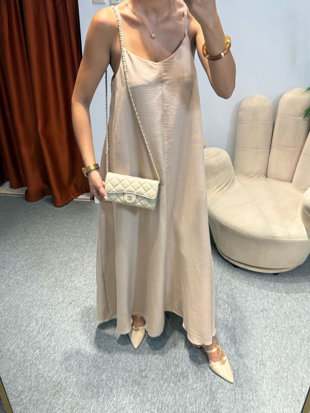 Livia Elbise (ayarlanabilir askı)